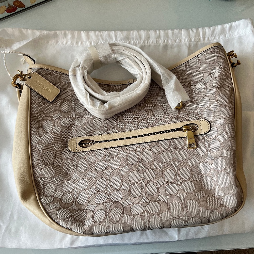 Coach Tote Purse NEW